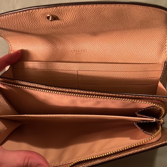 Coach Wallet gold shimmer - Picture 5 of 7